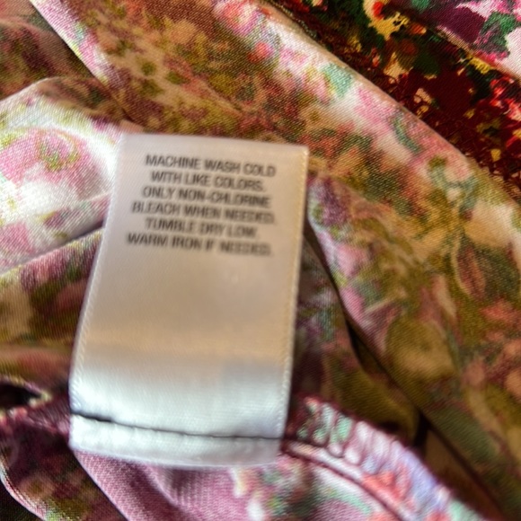 ROZ & ALI FLORAL DRESS - Picture 6 of 6